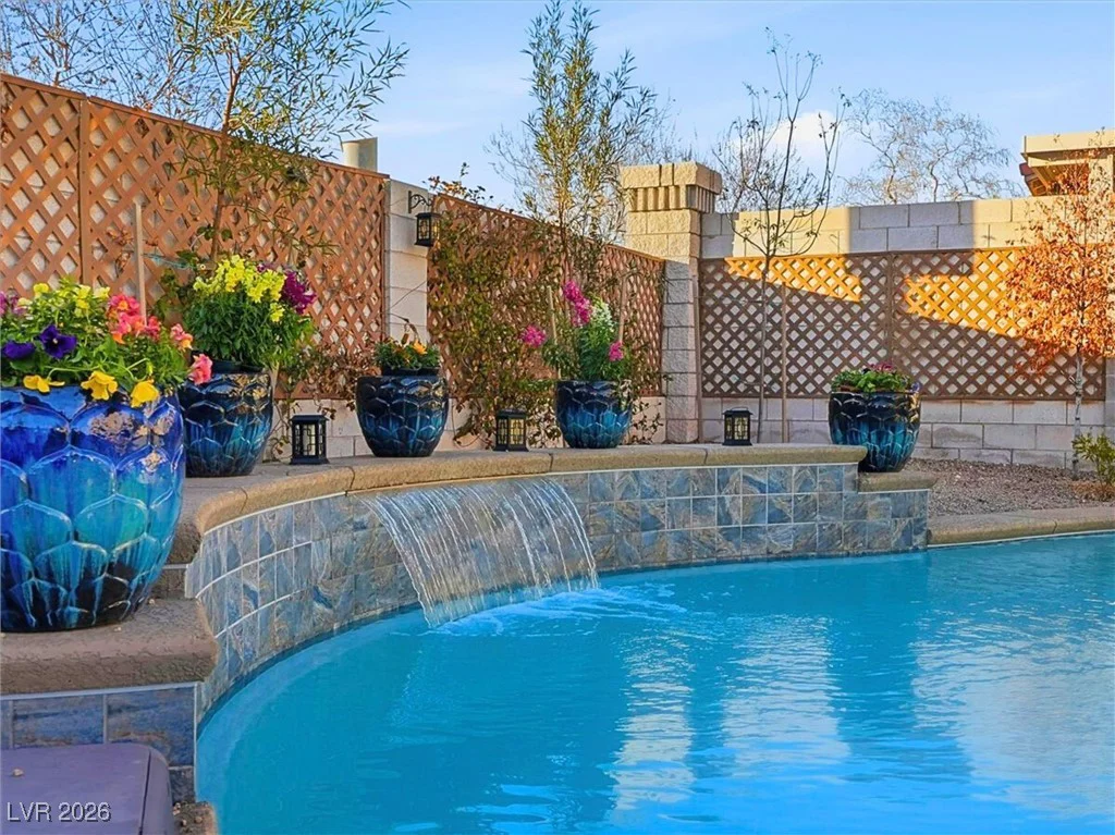 5521 Valley Canyon, Las Vegas, NV 89148