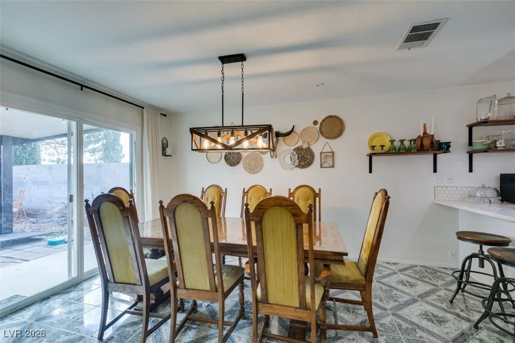 101 Cimarron, Las Vegas, NV 89145