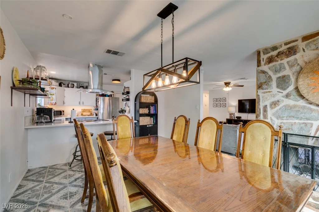101 Cimarron, Las Vegas, NV 89145