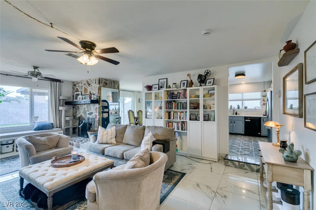 101 Cimarron, Las Vegas, NV 89145