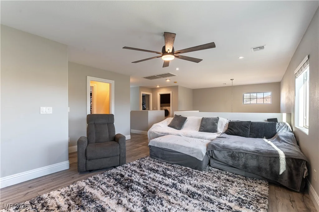 8325 Teton Crest, Las Vegas, NV 89143