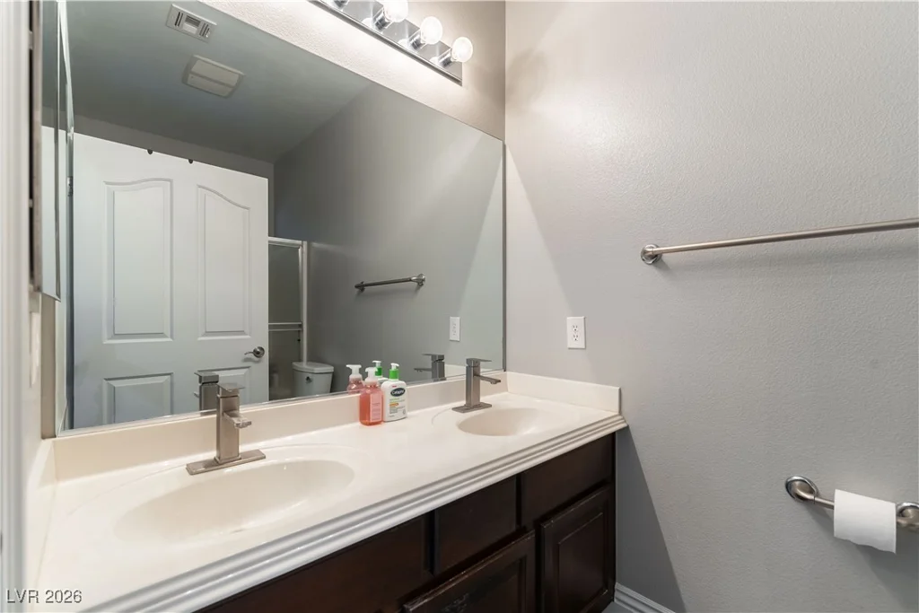 8325 Teton Crest, Las Vegas, NV 89143