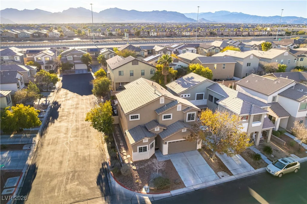 8325 Teton Crest, Las Vegas, NV 89143