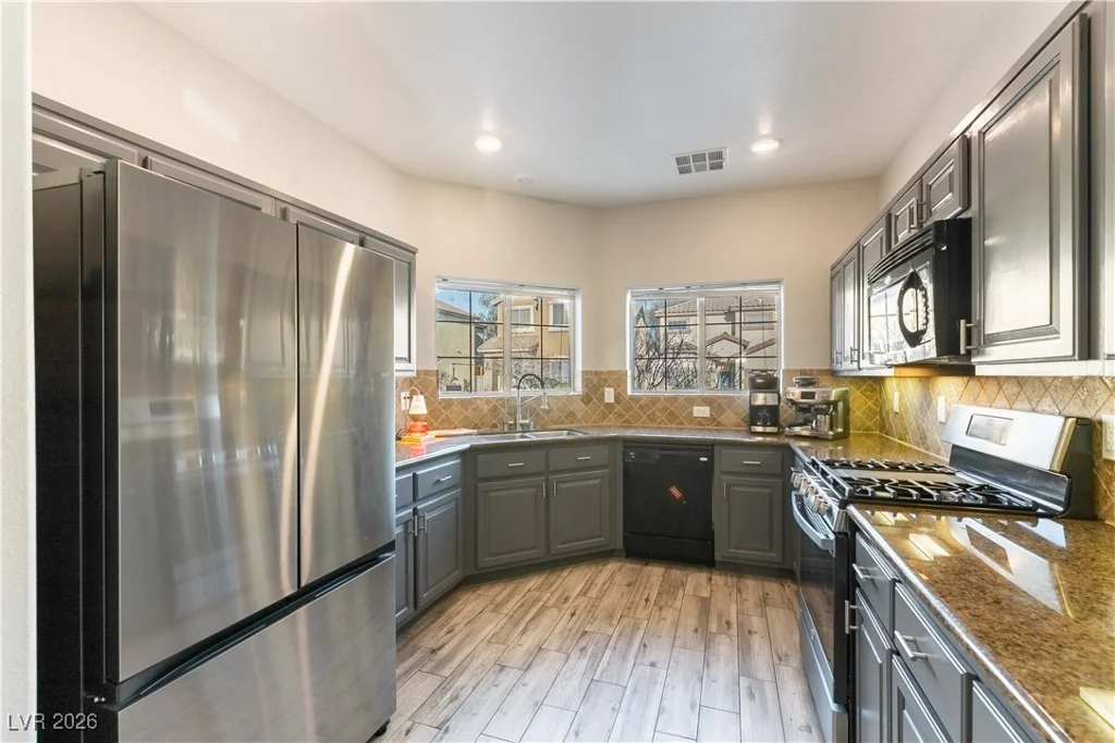 8325 Teton Crest, Las Vegas, NV 89143