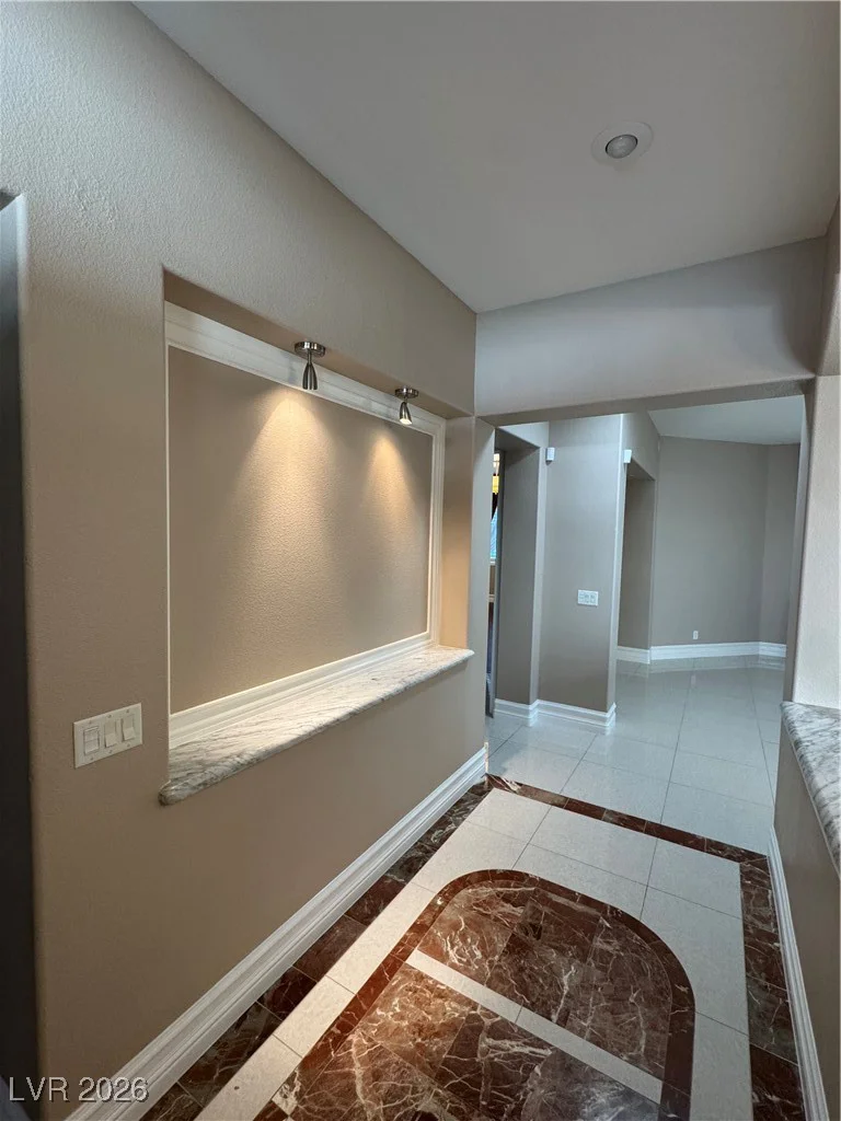 9927 Ridge Manor, Las Vegas, NV 89148