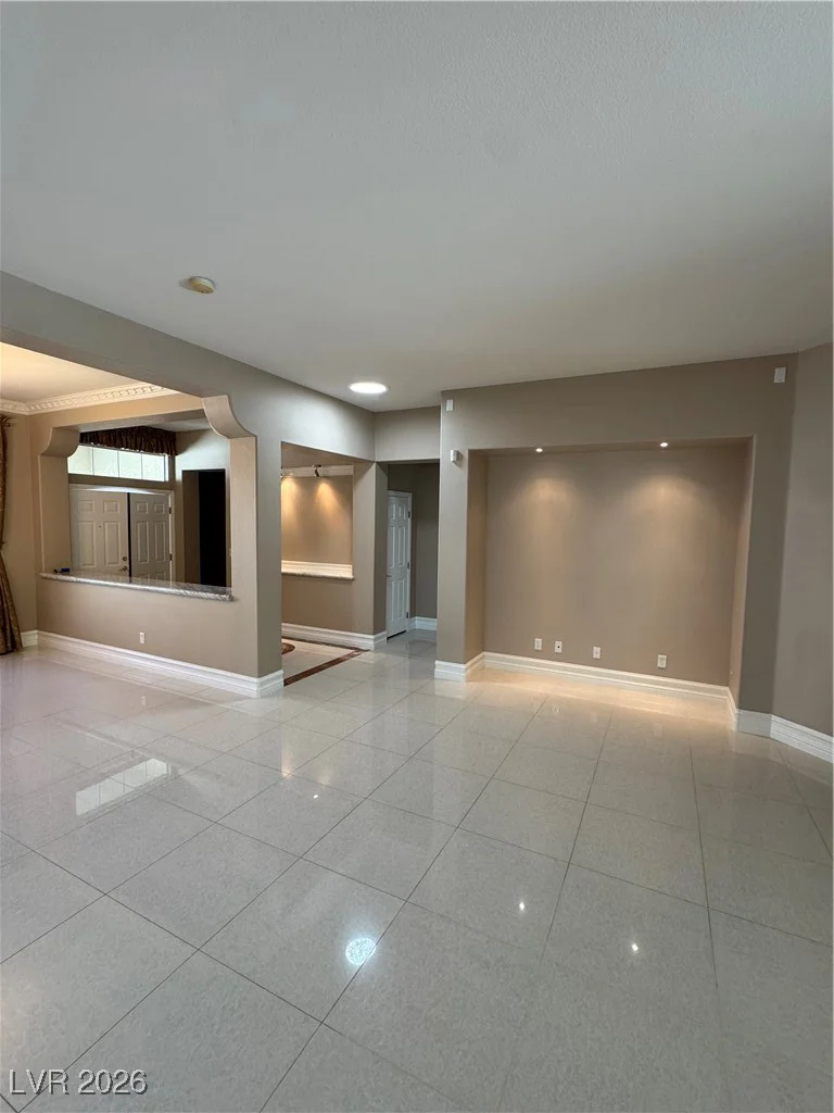 9927 Ridge Manor, Las Vegas, NV 89148