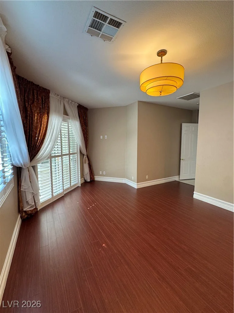 9927 Ridge Manor, Las Vegas, NV 89148