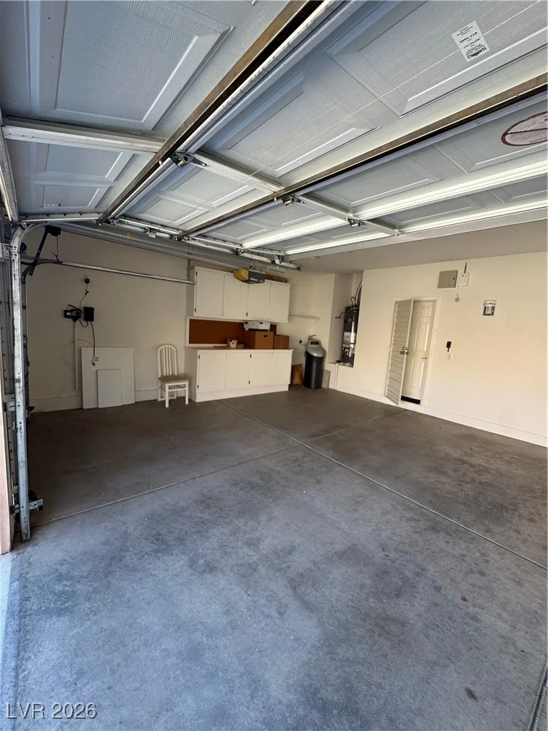 9927 Ridge Manor, Las Vegas, NV 89148