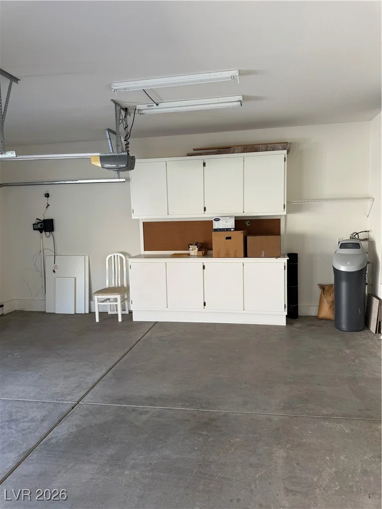 9927 Ridge Manor, Las Vegas, NV 89148