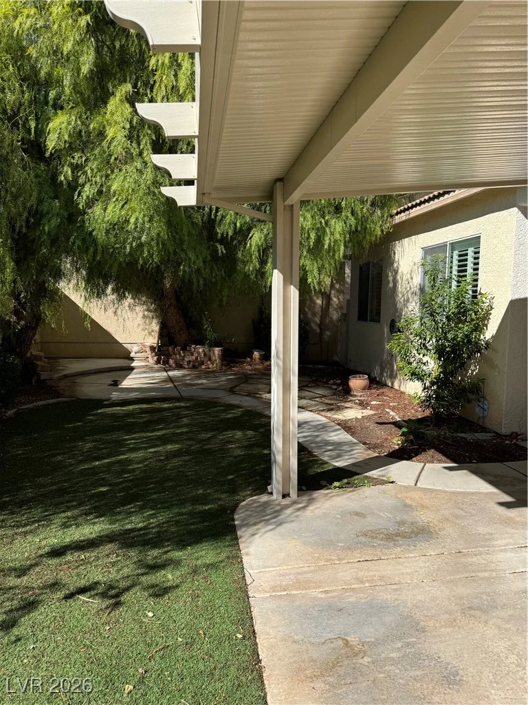 9927 Ridge Manor, Las Vegas, NV 89148