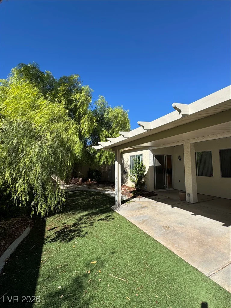 9927 Ridge Manor, Las Vegas, NV 89148