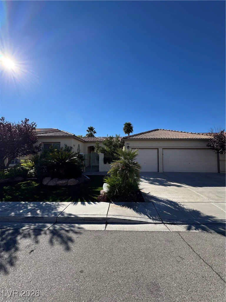 9927 Ridge Manor, Las Vegas, NV 89148