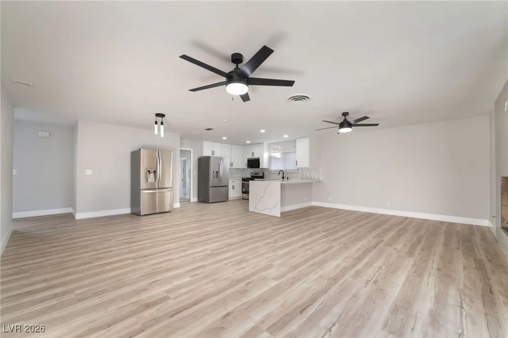 4461 Greenhill, Las Vegas, NV 89121