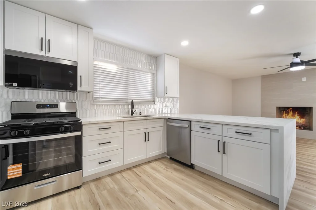 4461 Greenhill, Las Vegas, NV 89121