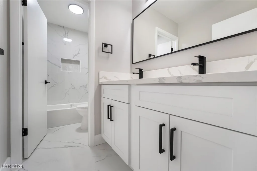 4461 Greenhill, Las Vegas, NV 89121
