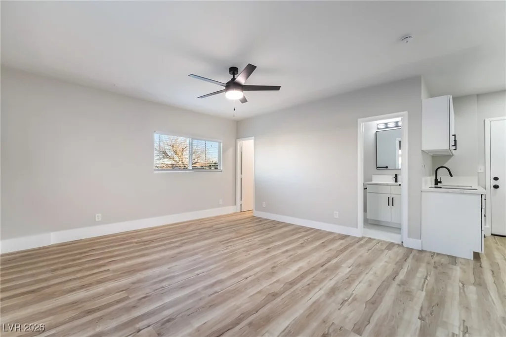 4461 Greenhill, Las Vegas, NV 89121