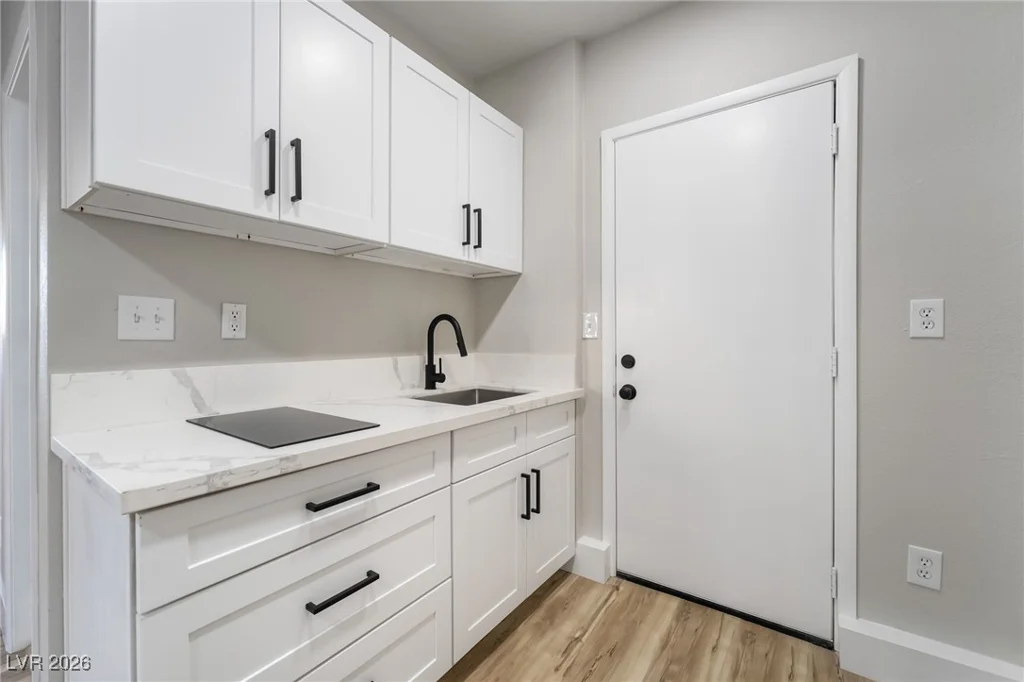 4461 Greenhill, Las Vegas, NV 89121