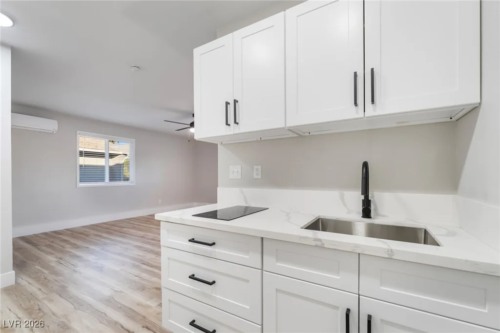 4461 Greenhill, Las Vegas, NV 89121
