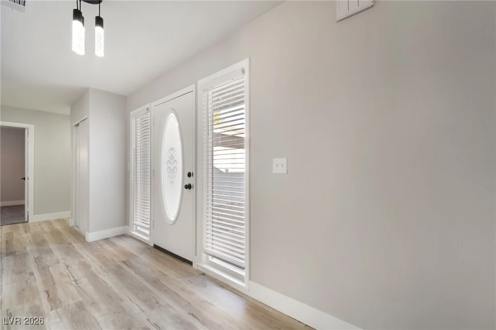 4461 Greenhill, Las Vegas, NV 89121