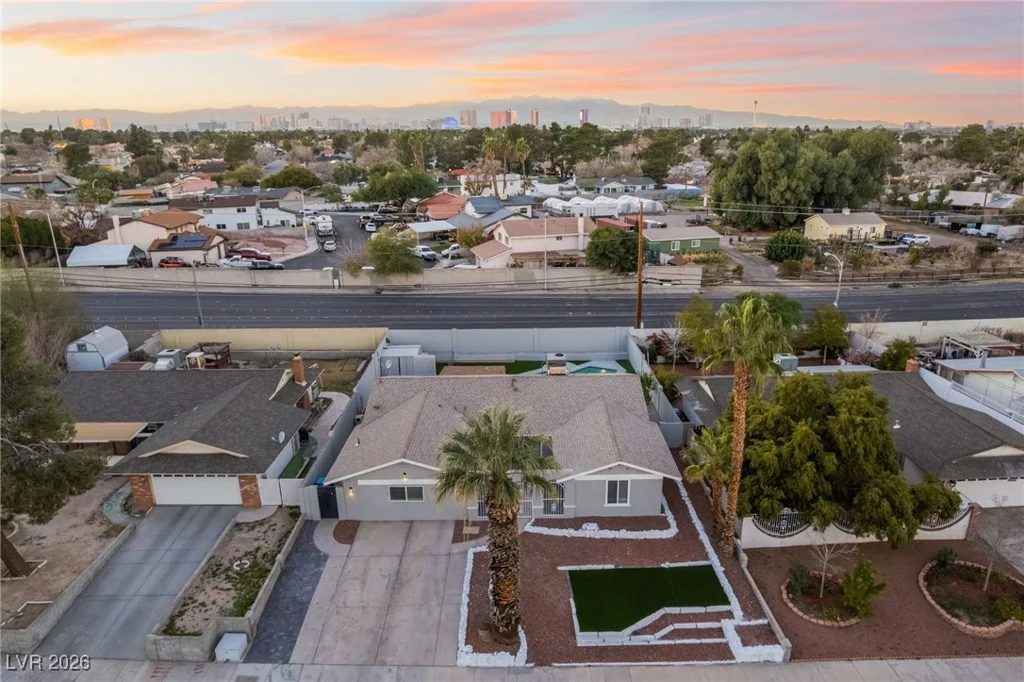 4461 Greenhill, Las Vegas, NV 89121