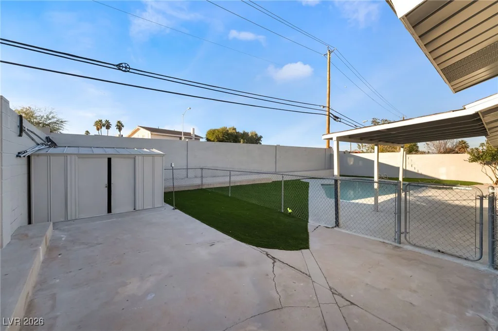 4461 Greenhill, Las Vegas, NV 89121