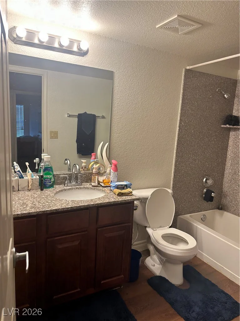 2451 Rainbow, Las Vegas, NV 89108
