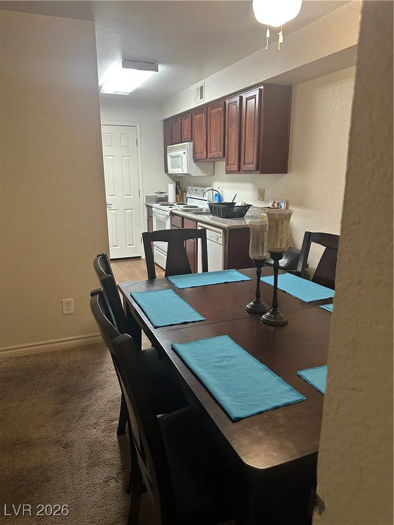 2451 Rainbow, Las Vegas, NV 89108