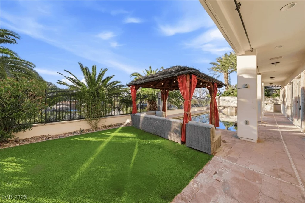 779 Bolle, Henderson, NV 89012