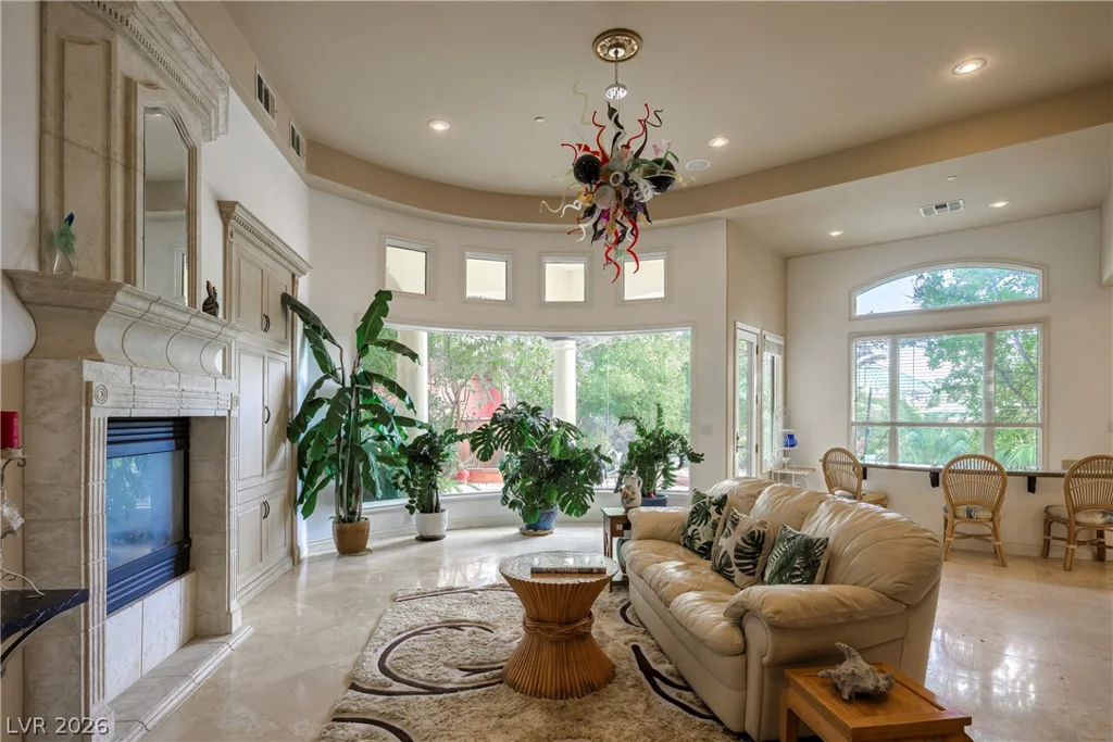16 Via Mira Monte, Henderson, NV 89011
