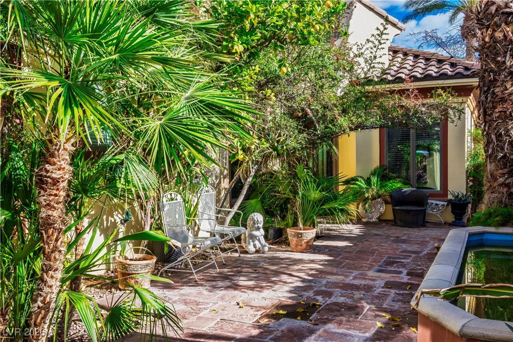 16 Via Mira Monte, Henderson, NV 89011