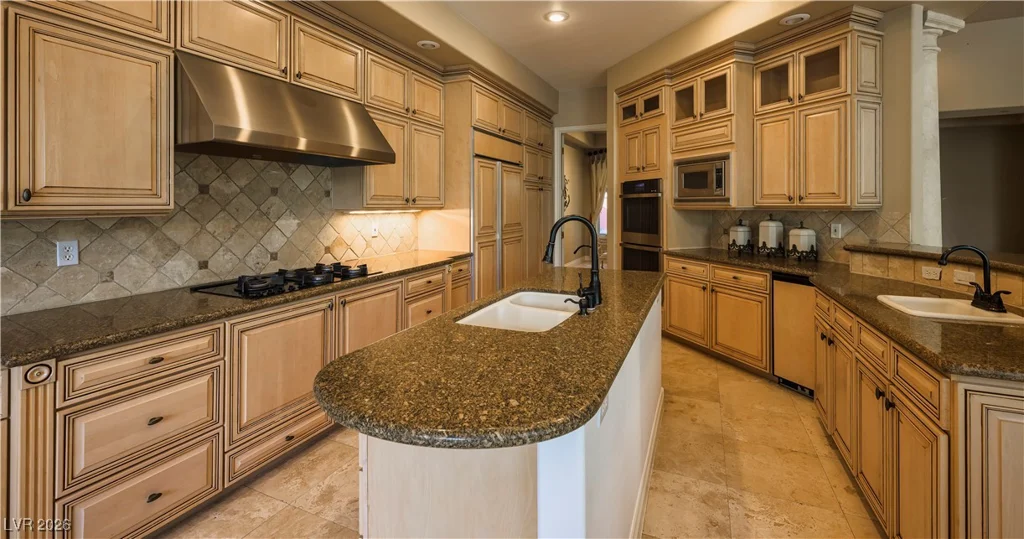 16 Via Mira Monte, Henderson, NV 89011