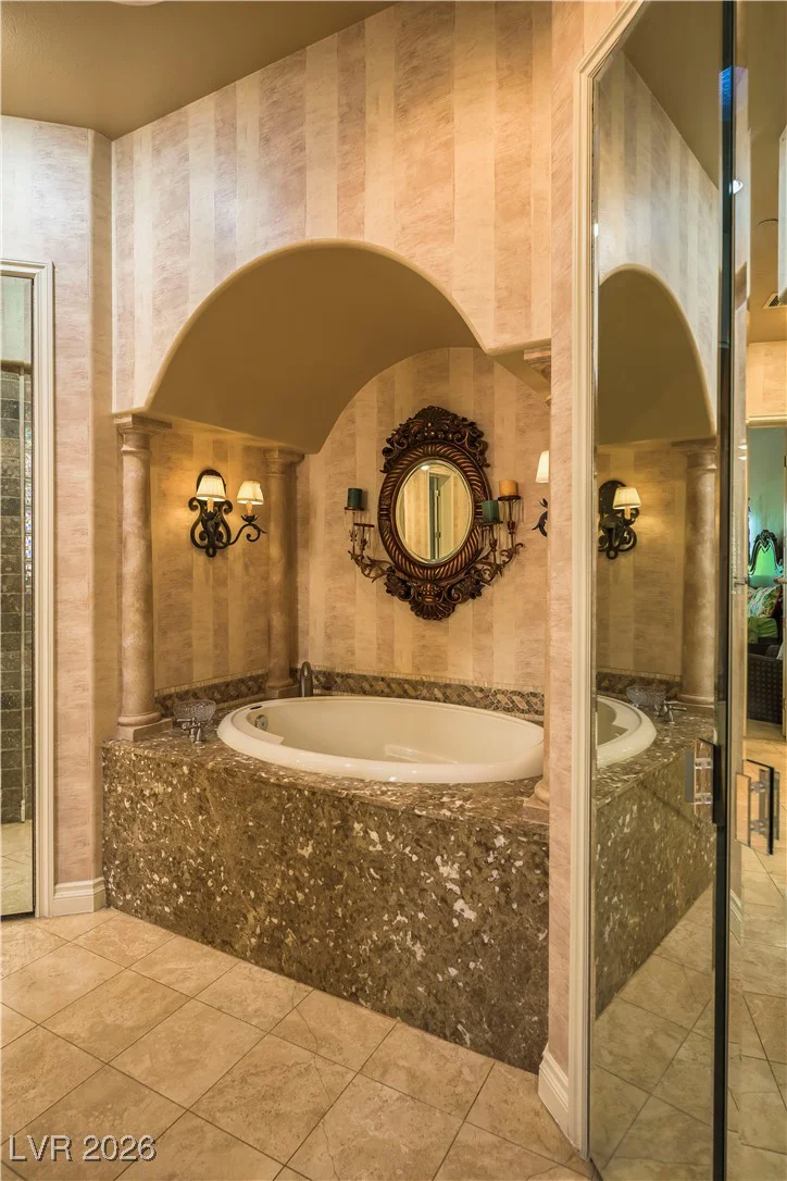 16 Via Mira Monte, Henderson, NV 89011