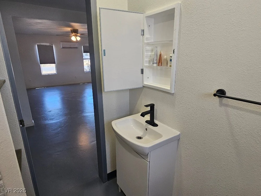870 Second, Pahrump, NV 89048