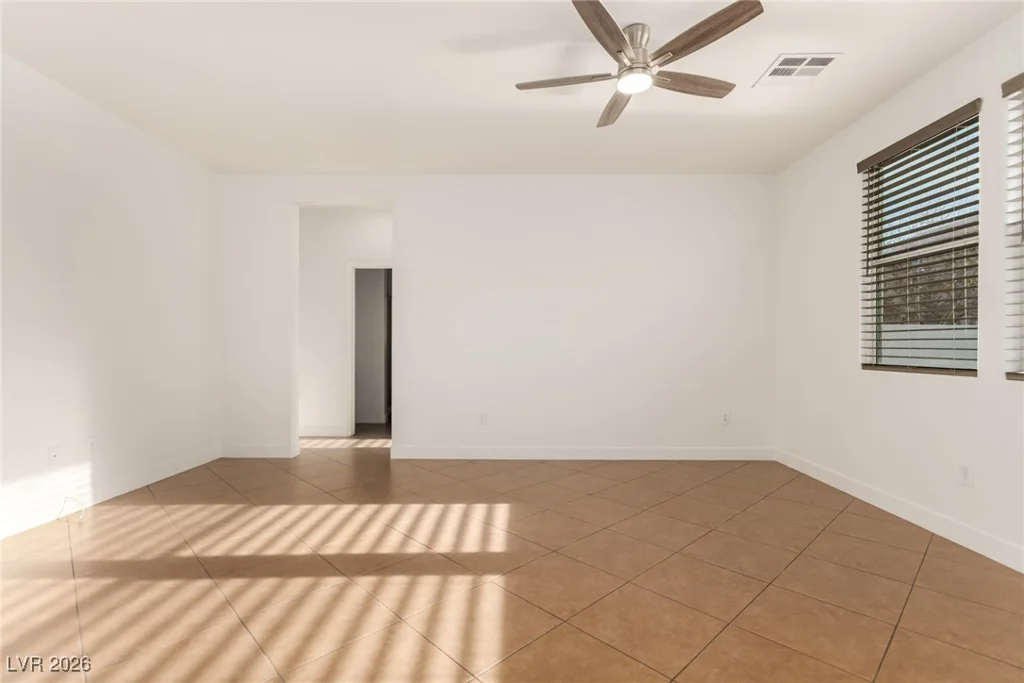 6659 Little Owl, North Las Vegas, NV 89084