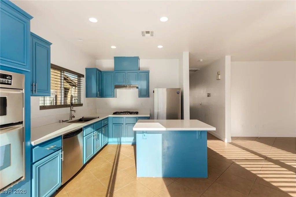 6659 Little Owl, North Las Vegas, NV 89084