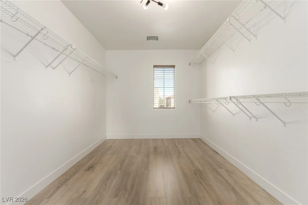 6659 Little Owl, North Las Vegas, NV 89084