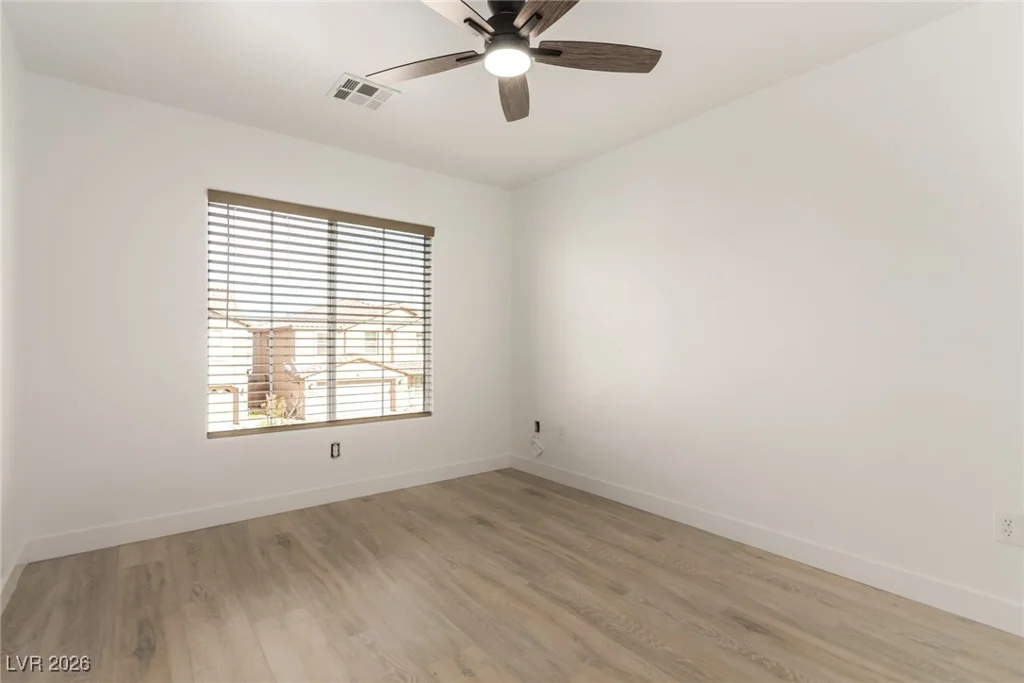 6659 Little Owl, North Las Vegas, NV 89084
