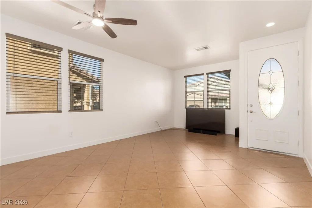6659 Little Owl, North Las Vegas, NV 89084