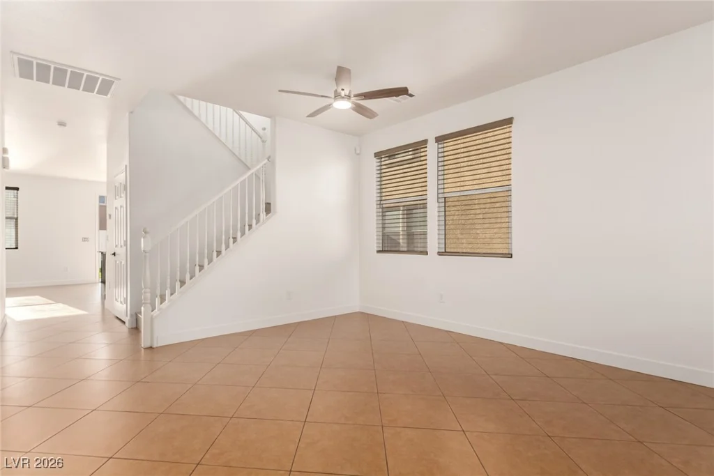 6659 Little Owl, North Las Vegas, NV 89084
