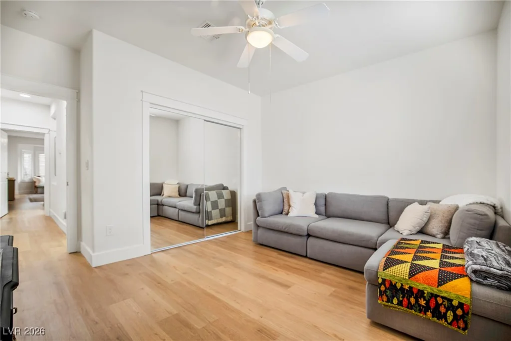 2621 Memphis, Henderson, NV 89052
