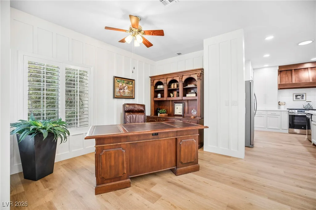 2621 Memphis, Henderson, NV 89052