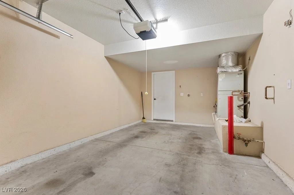 8464 Majestic View, Las Vegas, NV 89129