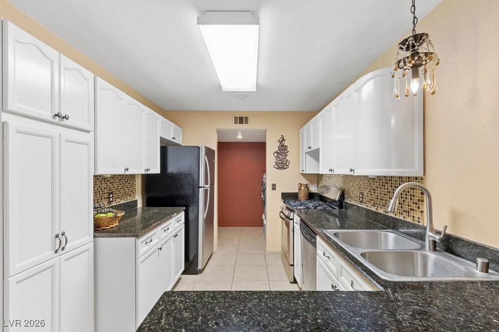 8464 Majestic View, Las Vegas, NV 89129