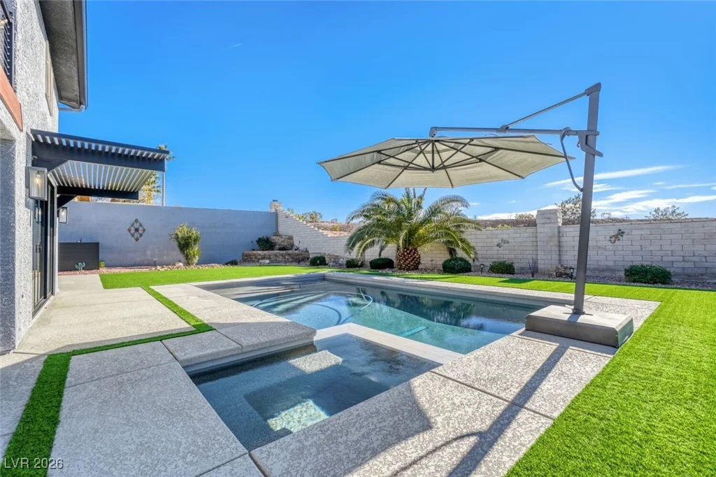 972 Candy Tuft, Henderson, NV 89011