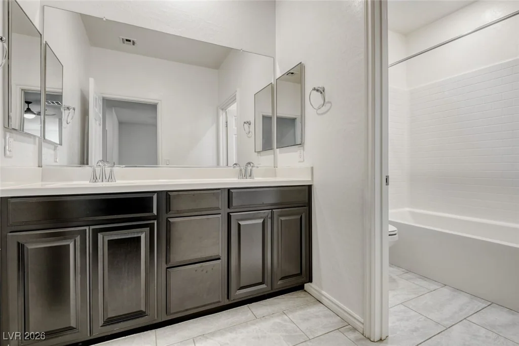 8136 Skye Plum, Las Vegas, NV 89166