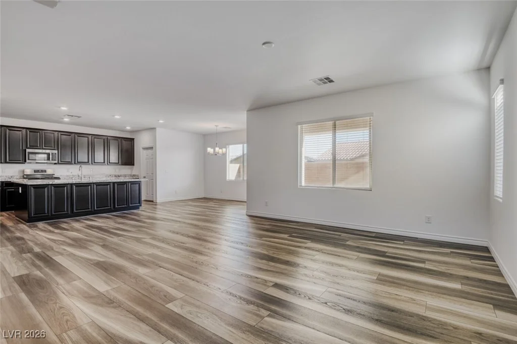 8136 Skye Plum, Las Vegas, NV 89166
