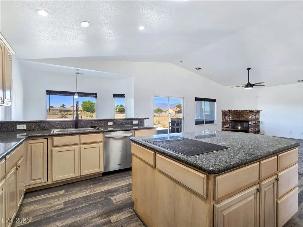 1830 Justine, Pahrump, NV 89048