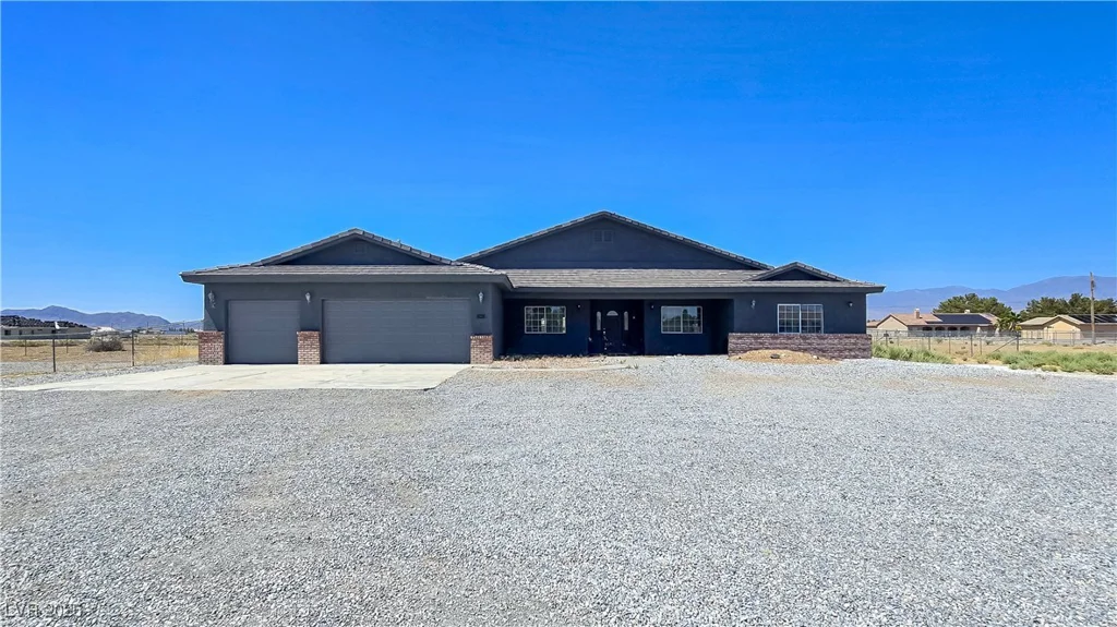 1830 Justine, Pahrump, NV 89048