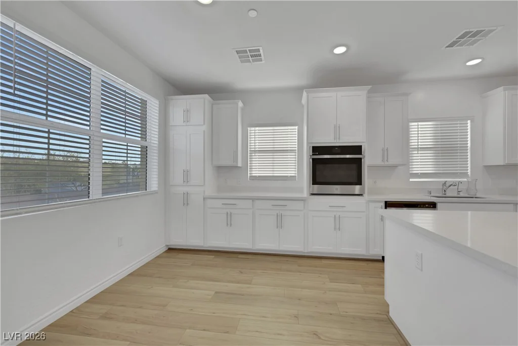 2555 Hampton, Henderson, NV 89052