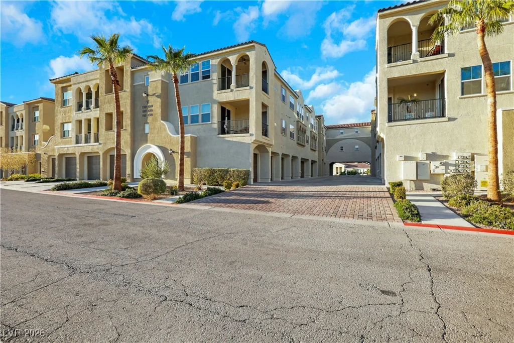 2555 Hampton, Henderson, NV 89052